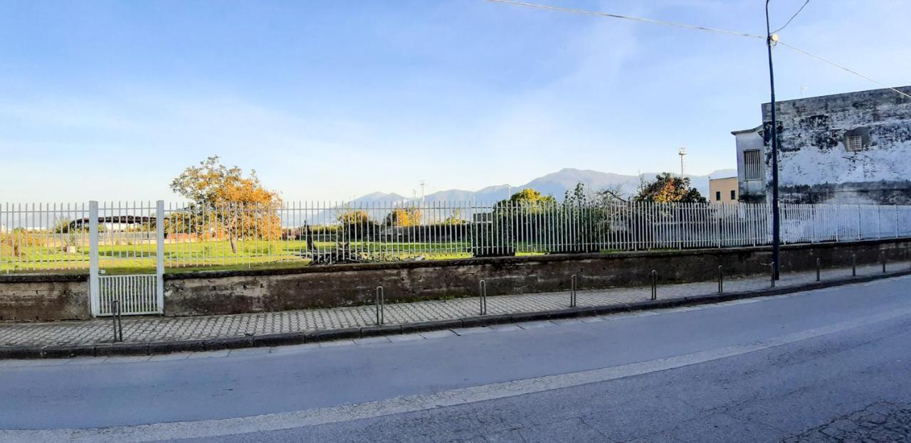 Raro'S Home Bed & Breakfast Pompei Exterior photo